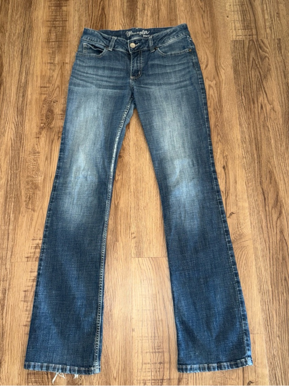 Wrangler Boot Cut Jeans Women Blue Denim Size 7 Med Wash 30x34